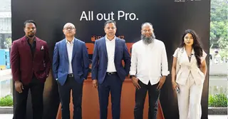 দেশের বাজারে আনুষ্ঠানিকভাবে এলো আইফোন সেভেন্টিন সিরিজ